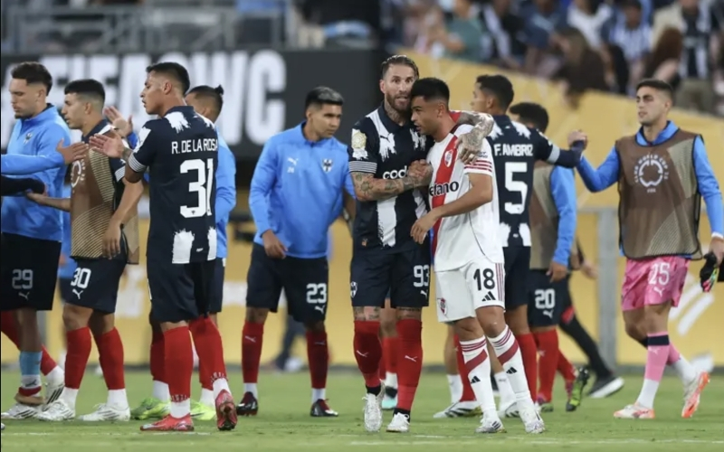 Hàng thủ vững chắc như bàn thạch