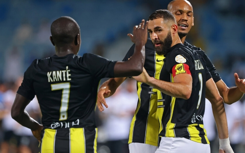 Phản ứng từ huấn luyện viên