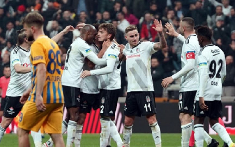 Dự đoán Beşiktaş - Kayserispor: 3 điểm nhẹ nhàng cho "Đại bàng đen".
