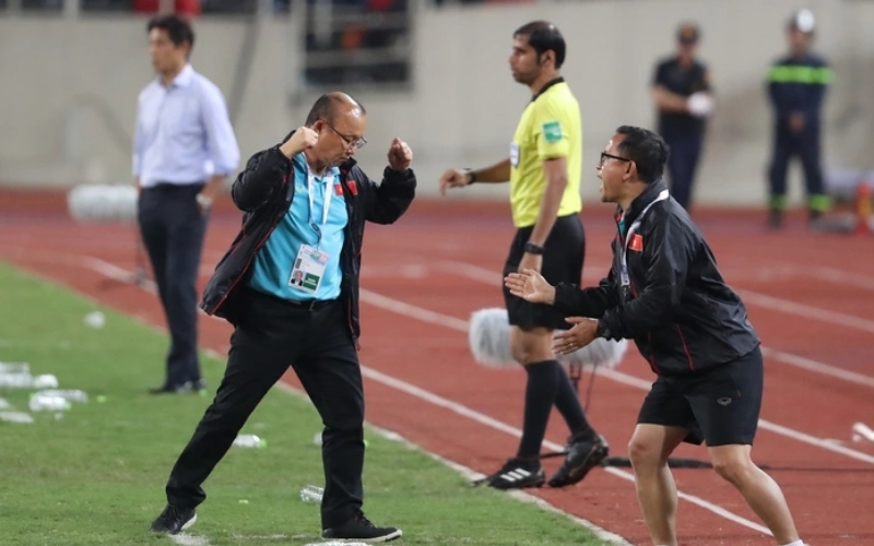 Lịch sử đối đầu giữa các chiến lược gia