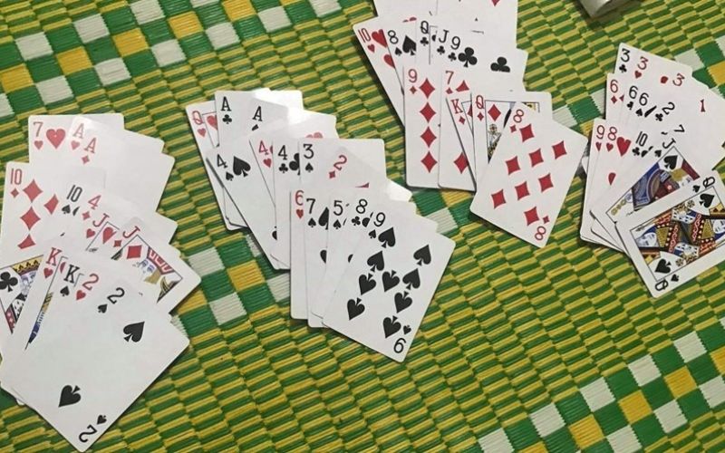 Nghệ thuật sắp xếp bài Mậu binh logic và sáng tạo nhất